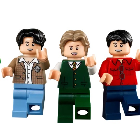 Lego BTS #21339 - Picture 4 of 14